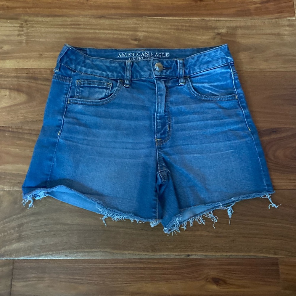American Eagle SUPER STRETCH Hi Rise SHORTIE